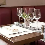 Western Des Francs Hotel