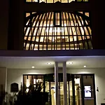 Western Des Francs Hotel