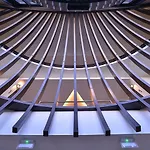 Western Des Francs Hotel 4*