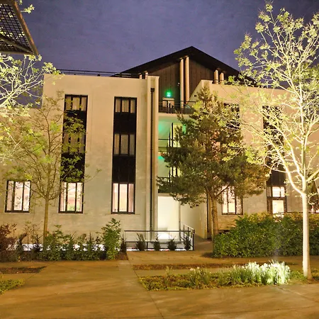 Western Des Francs Hotel 4*