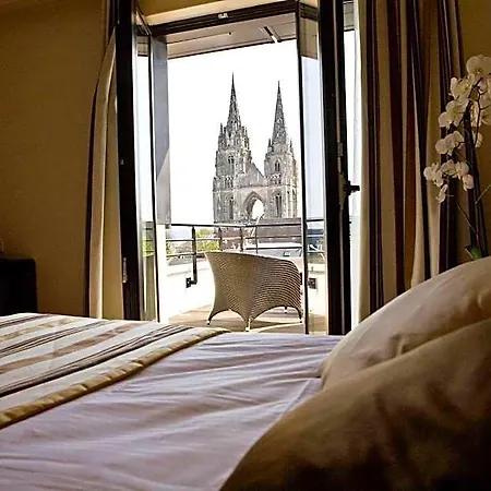 Western Des Francs Hotel