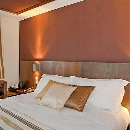 Western Des Francs 4*