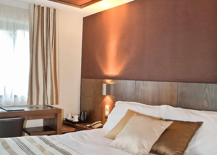 Western Des Francs 4*