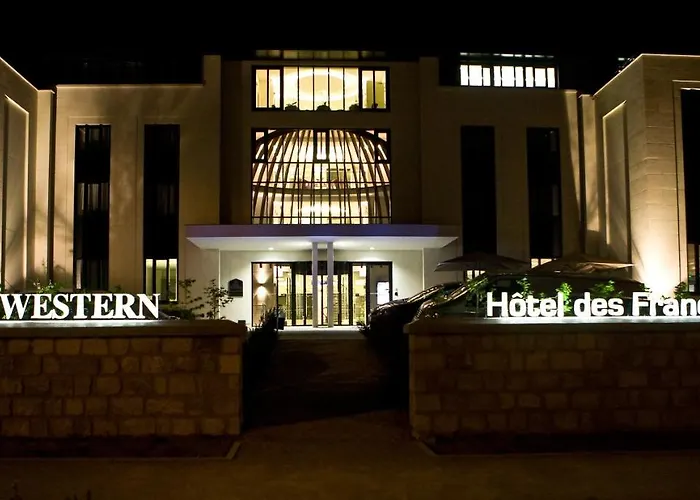 Western Des Francs מלון סוואסון